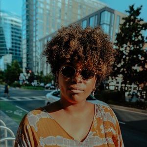 Meet your Posher, Shannon